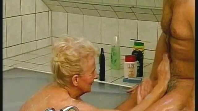 Espesso tra tấn công ...