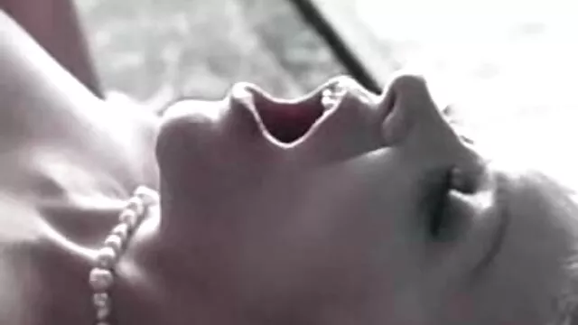 Châu á yêu mãnh liệt ...