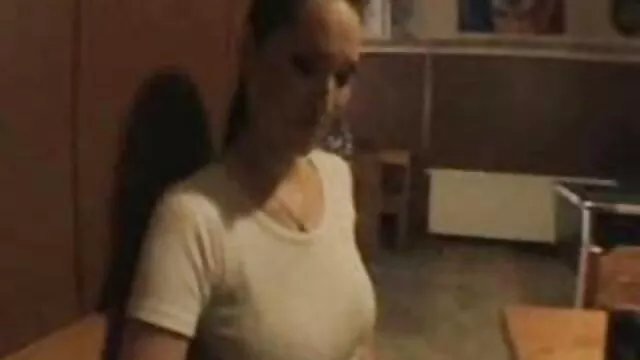 Bailey Jay tìm phim  ...